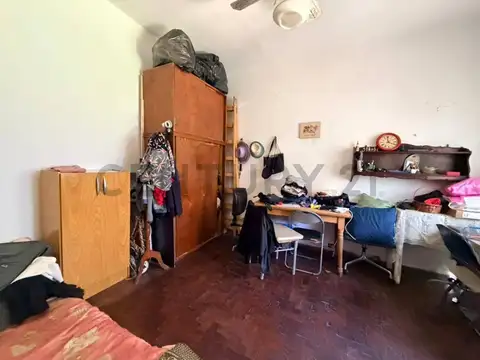 VENTA CASA 5 AMBIENTES CON COCHERA VILLA SARMIENTO APTO CREDITO
