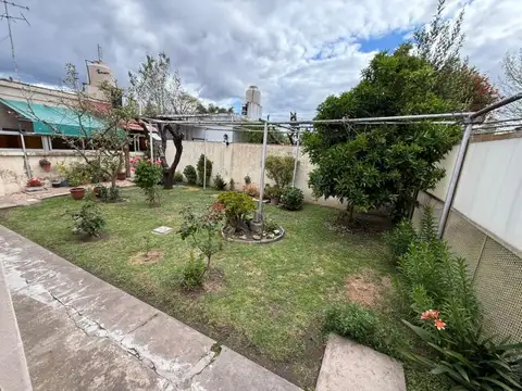 Avellaneda 1600 , Piso 0