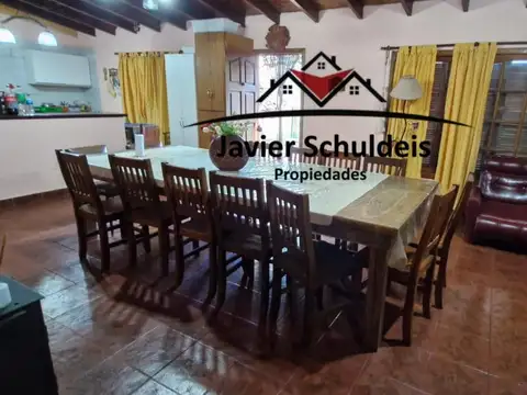 Casa en Venta con 1 cochera