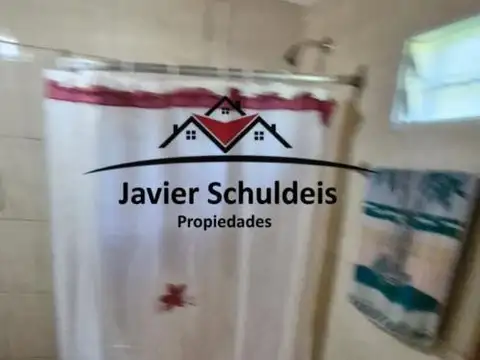 Linda casa/casa quinta con piscina en Tomás Jofre 