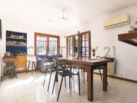 Calle 504 entre 11 y 12 1600, Piso 0