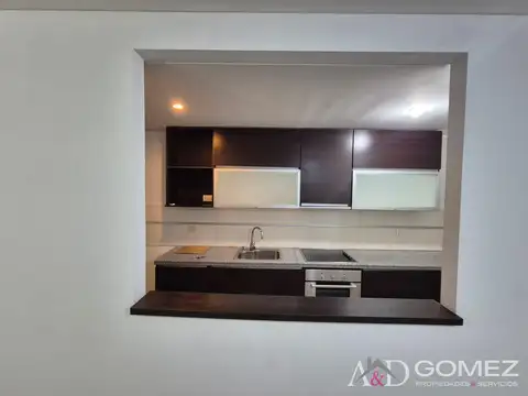 Departamento en Alquiler en Villa Ballester, $ 800.000