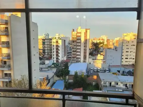 25 De Mayo 700