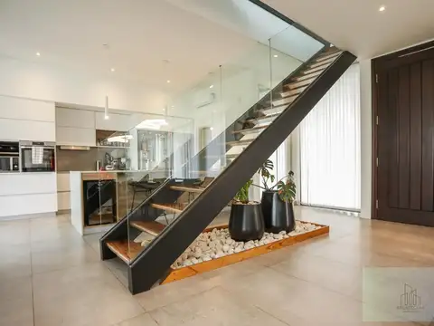 Casa en Venta en Countries y Barrios Cerrados en Ezeiza, USD 680.000