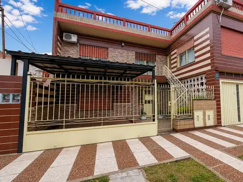 Depto Tipo Casa en Venta de 2 dormitorios