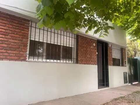 CASA EN ALQUILER GONNET