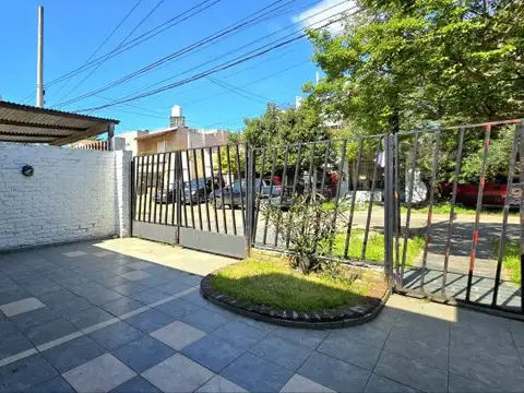 Casa en Venta en Martín Coronado, USD 130.000