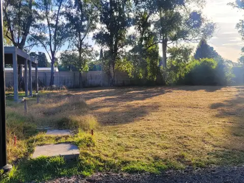 VENTA DE LOTE CON CONSTRUCCION A TERMINAR SE FINANCIA