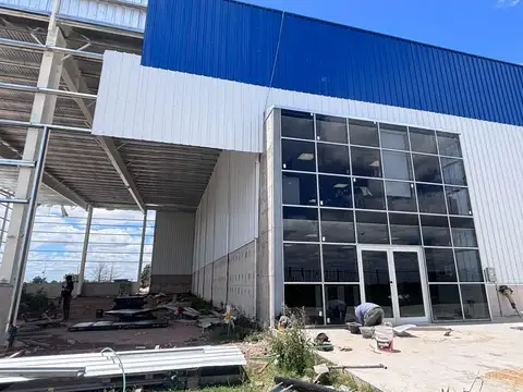 Alquiler Nave Industrial en Micro Parque Industrial Alvear