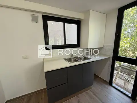 Departamento en Alquiler con 1 cocheras