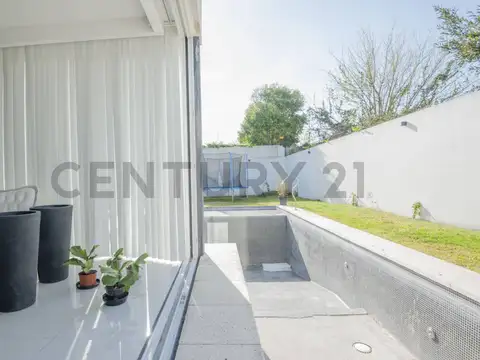 Casa de categoría en venta en La Plata