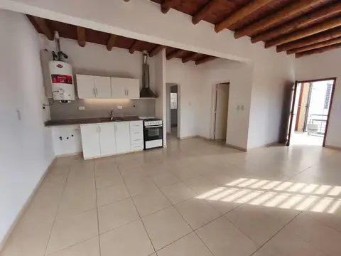 FranciscoEvans 600