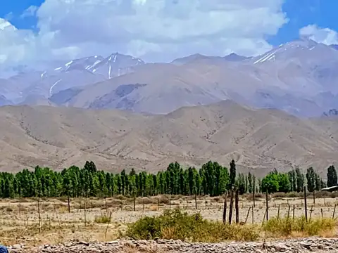 Terreno en Venta en Uspallata, Las Heras