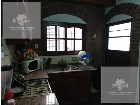 Boedo Al 300 Casa En Parcela Propia