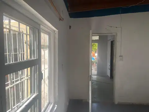 Depto Tipo Casa en Alquiler en Virreyes, $ 380.000