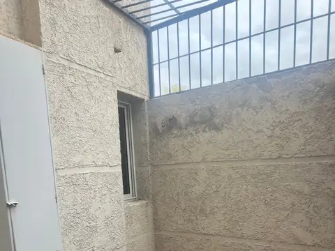 Departamento 5 ambientes con 2 baños