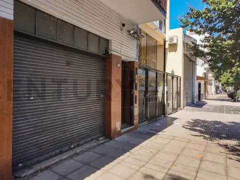 Departamento 5 ambientes con 2 baños