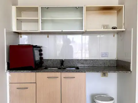 Monoambiente en alquiler con balcón y amenities en Palermo
