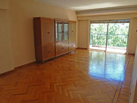 Departamento 4 ambientes con 2 baños