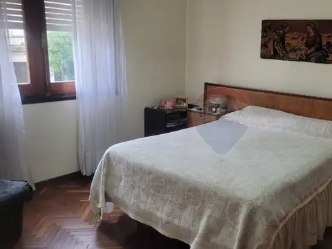 Departamento en Venta en Brazo Oriental, USD 145.000