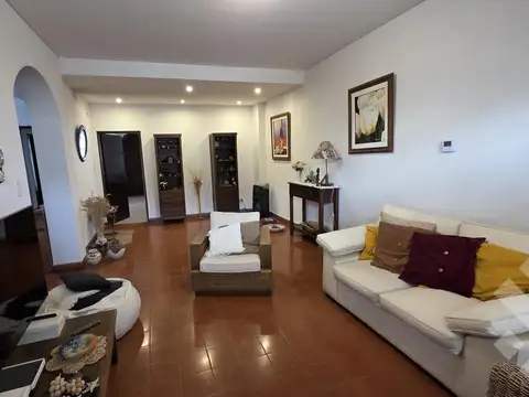 Casa en Venta en Cipolletti, USD 260.000