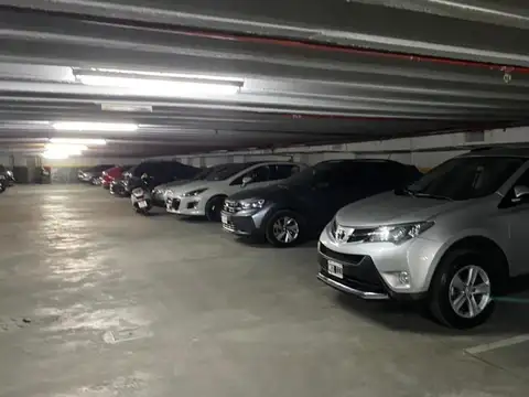 Juncal 1900 Cochera Cubierta Barrio Norte