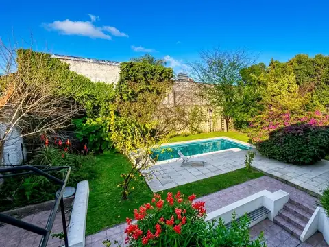 Casa en Venta en Zona Residencial de Liniers