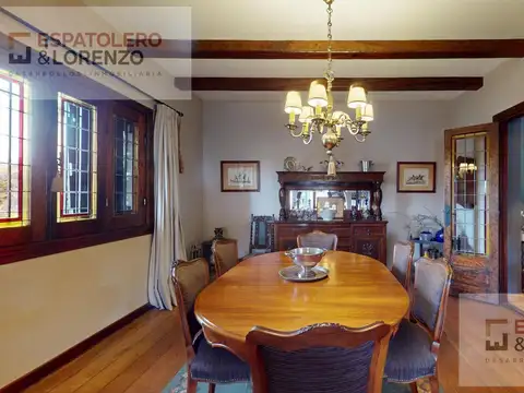 Casa 4 ambientes con 3 baños
