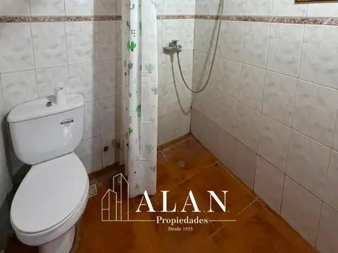 Casa en Alquiler en San Carlos, $ 1.000.000