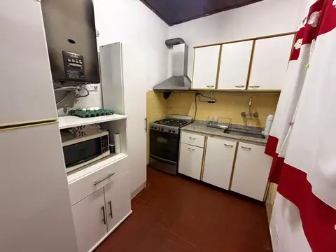 Tipo casa en venta de 4 ambientes con patio y terraza - Wilde