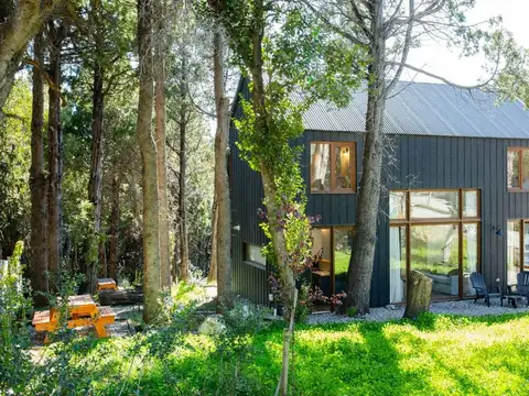 Depto Tipo Casa 3 ambientes con 2 baños