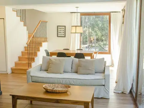 Depto Tipo Casa en Venta de 2 dormitorios