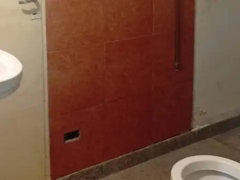 Alquiler de depósito en Adrogué
