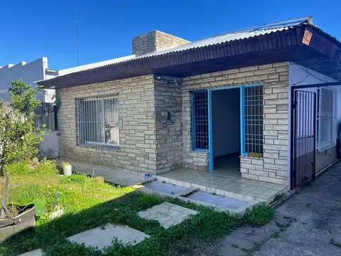 Venta Casa 4 ambientes en lote San Fernando