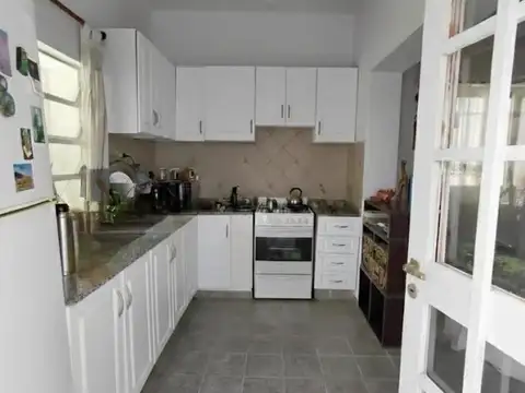 Casa en Venta en Azcuenaga, USD 99.000