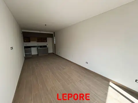 Av. Federico Lacroze 3700, Piso 6
