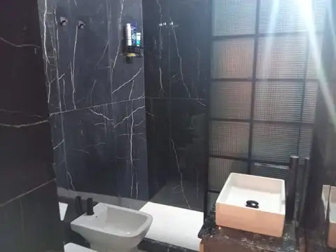 VENTA CASA PB 2 DORM. Y PATIO, ECHESORTU