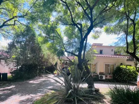 CASA EN VENTA SANTA SILVINA