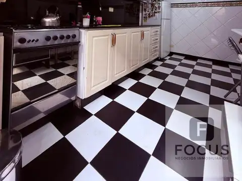 Depto Tipo Casa 4 ambientes con 2 baños