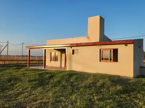 ALQUILER CASA QUINTA EN BARRIO EL VIEJO OMBU (SAN VICENTE)