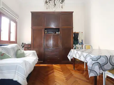 Depto Tipo Casa 4 ambientes con 1 baño