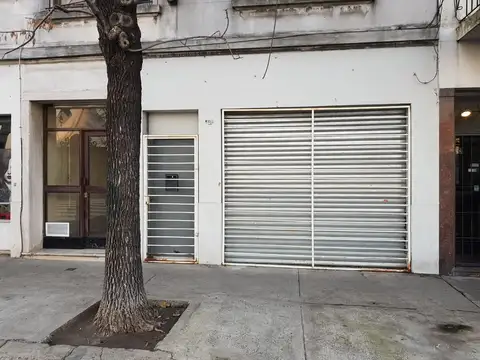 Local en Alquiler en Parque Patricios, $ 350.000