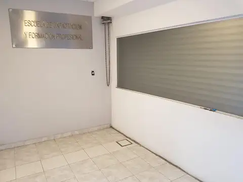 Local en Alquiler en Parque Patricios, $ 350.000