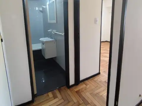 Departamento en Alquiler en Ramos Mejia, $ 460.000