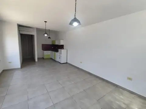 Depto Tipo Casa en Venta 8 años