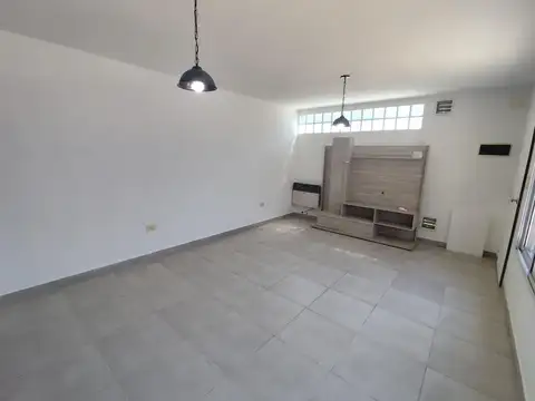 Depto Tipo Casa en Venta de 1 dormitorio