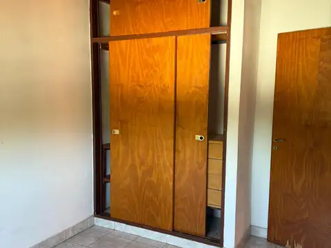 Departamento en Alquiler en Villa Alpina I, $ 450.000