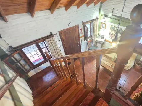 VENTA DE CASA 4 AMBIENTES EN SAN BERNARDO