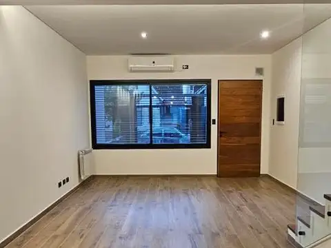 Casa en Venta en Olivos Maipu/Uzal, USD 410.000