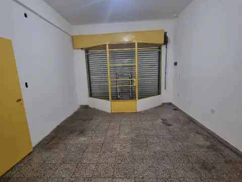 Local en Alquiler en Villa De Mayo, $ 350.000